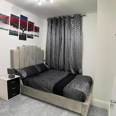 ברנלי Entire 5 Star Luxury Whalley House Wifi Tv Luxury מראה חיצוני תמונה