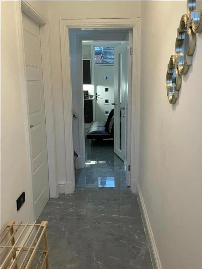 ברנלי Entire 5 Star Luxury Whalley House Wifi Tv Luxury מראה חיצוני תמונה
