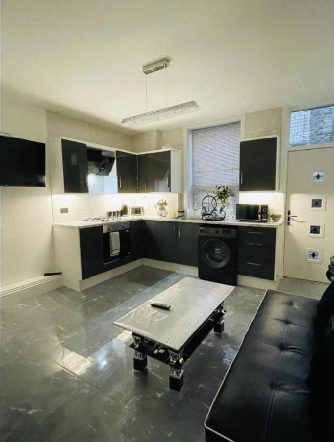 ברנלי Entire 5 Star Luxury Whalley House Wifi Tv Luxury מראה חיצוני תמונה